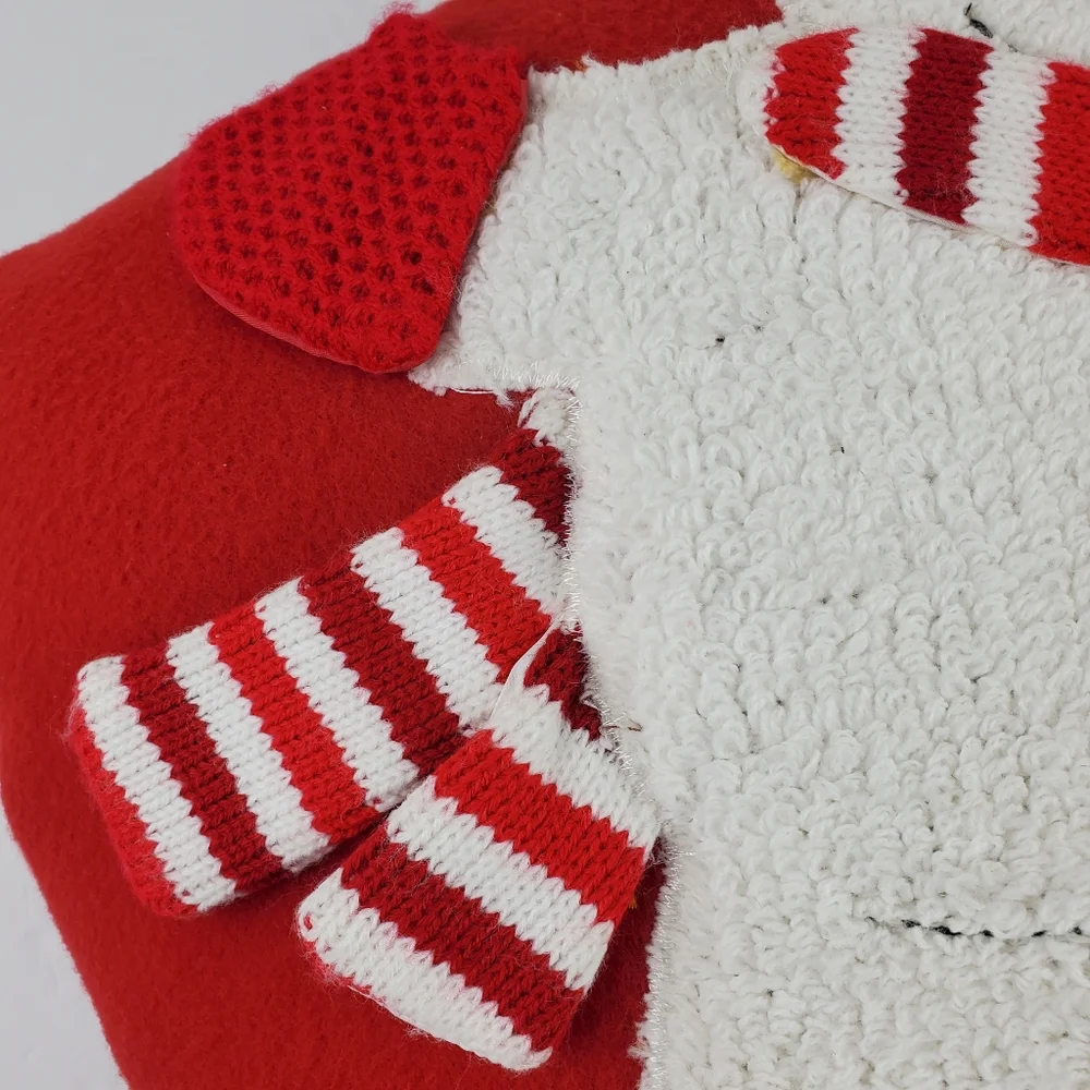 Red felt embellished snowman pillow 16x16